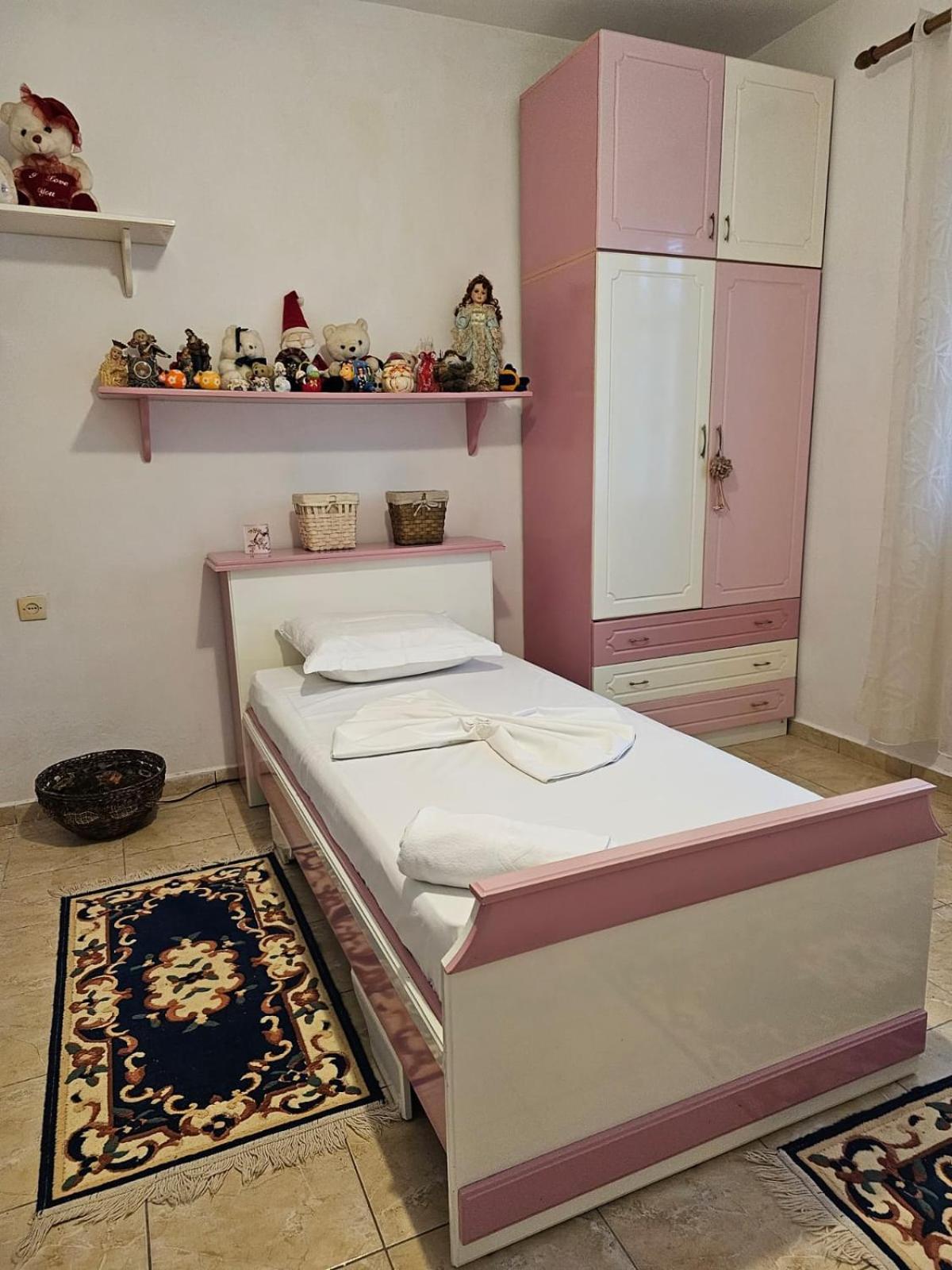 Aira Villa Permet Ngoại thất bức ảnh